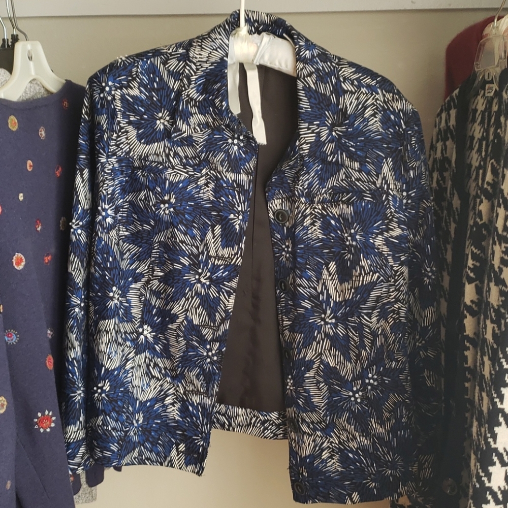 Laura Ashley Petite Medium Blue and White Jacket